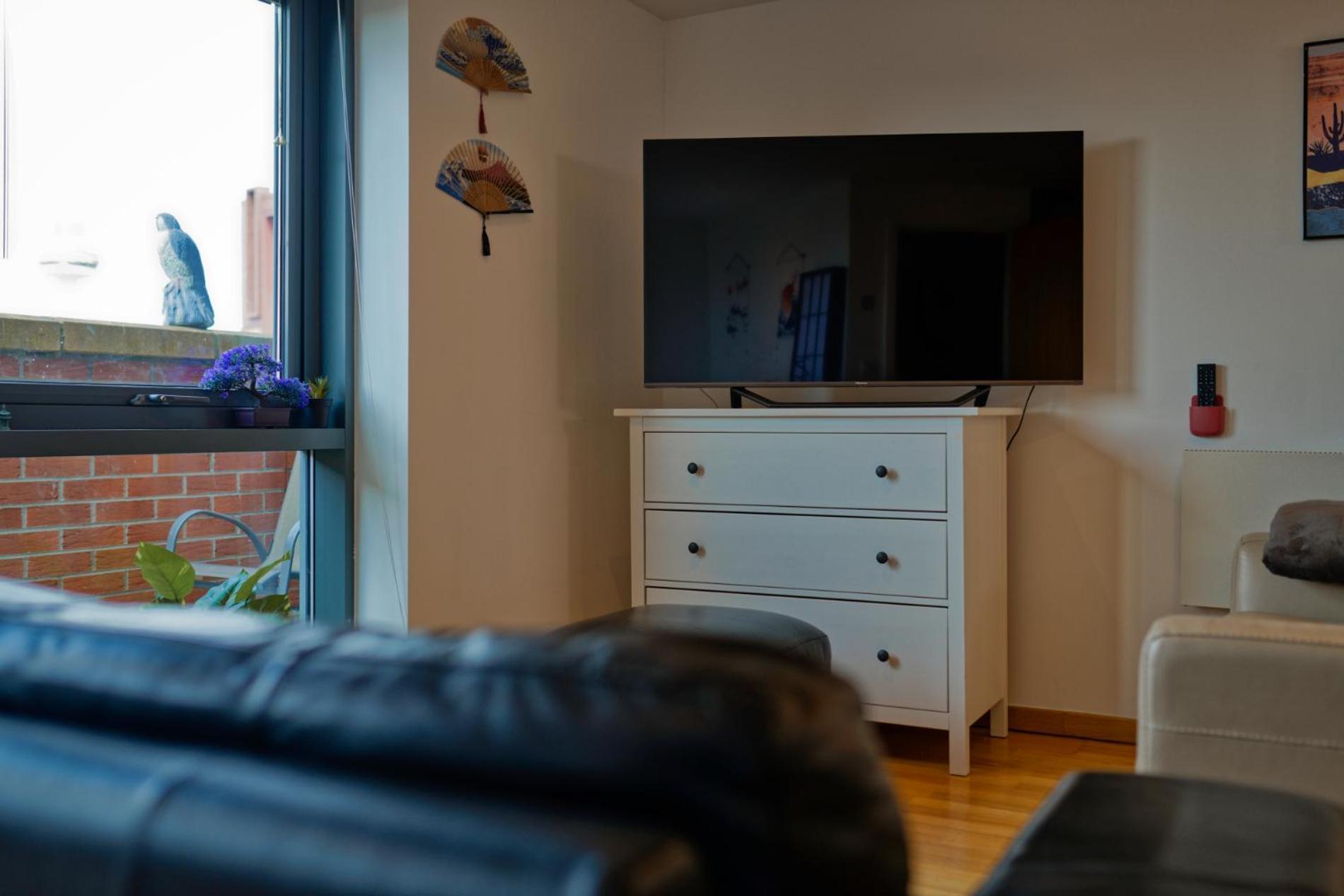 Sidemersey Livings- Convenient And Central 2-Bedroom Haven In L1 Liverpool Extérieur photo