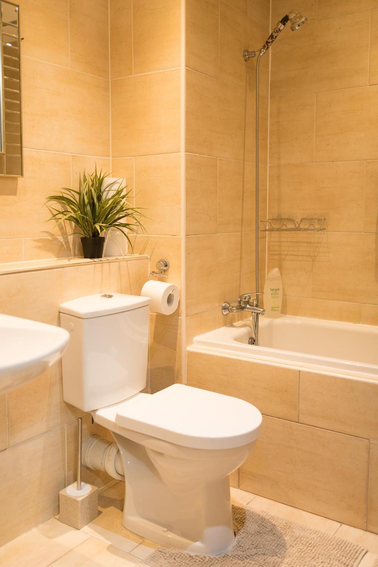 Sidemersey Livings- Convenient And Central 2-Bedroom Haven In L1 Liverpool Extérieur photo