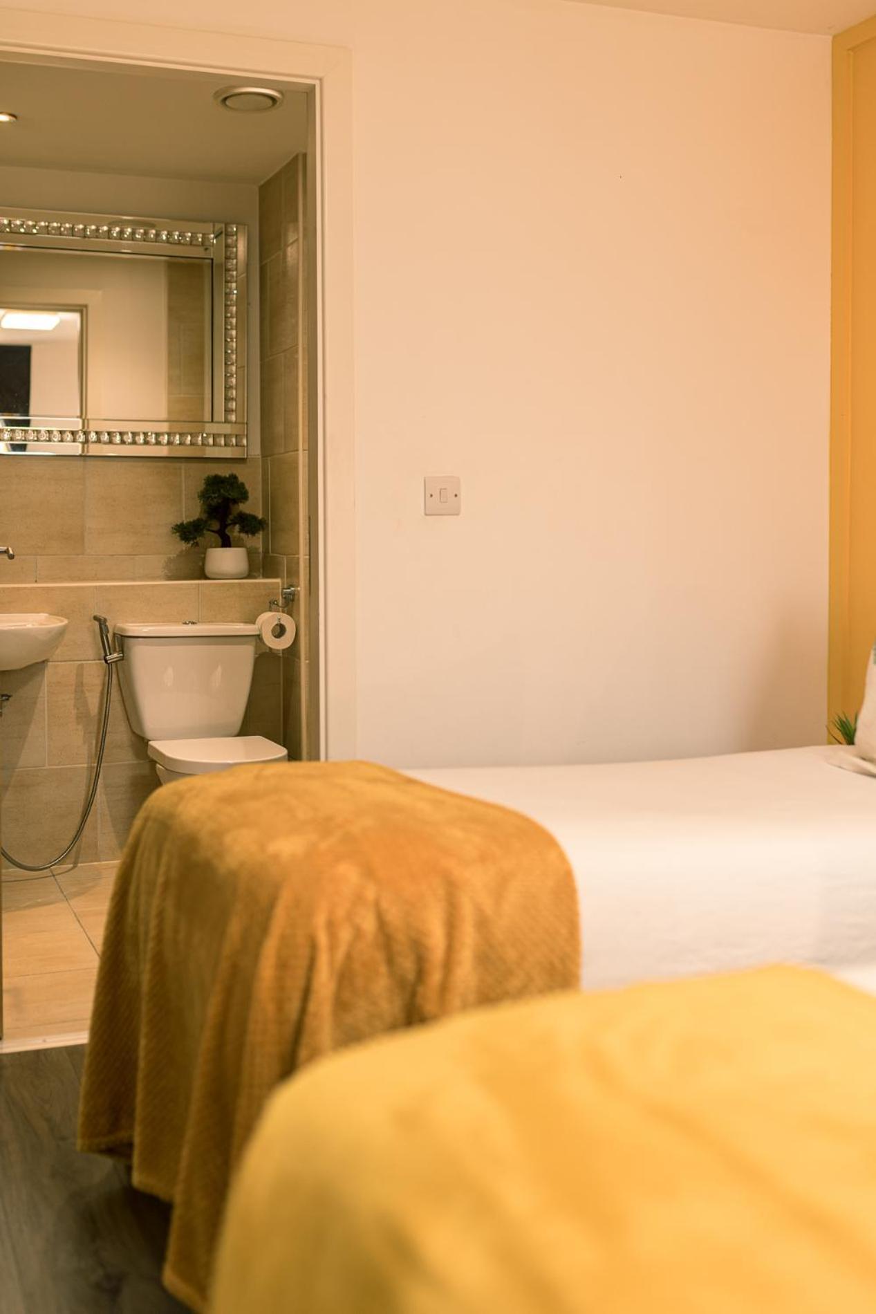 Sidemersey Livings- Convenient And Central 2-Bedroom Haven In L1 Liverpool Extérieur photo